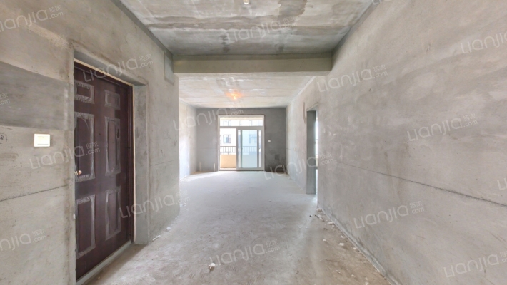 绿都褐石街区二手房实景图