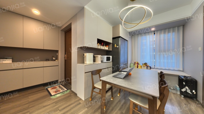 观澜逸品花苑南区二手房实景图