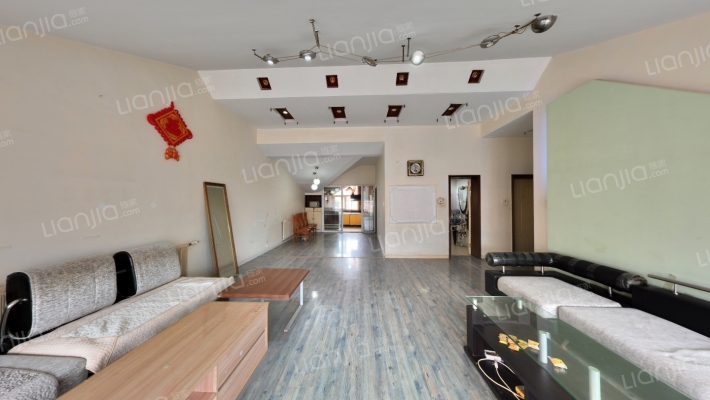 邦泰绿苑二手房实景图