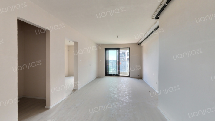 月印万川二手房实景图