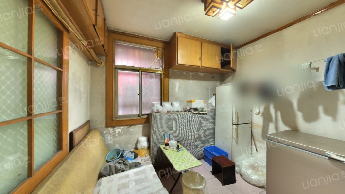 东方飘染厂家属院二手房实景图