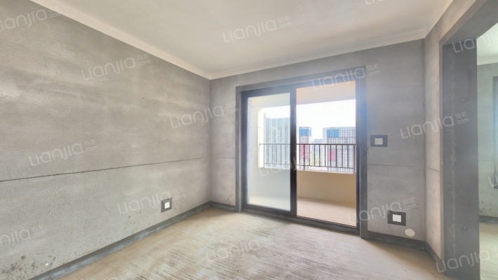 谦祥万华城华府二手房实景图