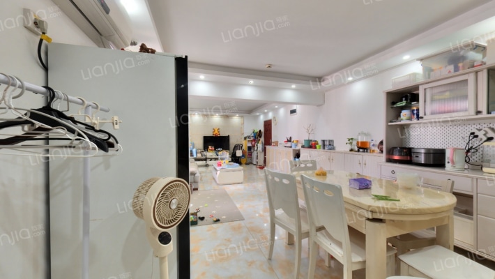 长安花园二手房实景图