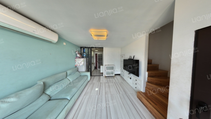 海联云客里二手房实景图