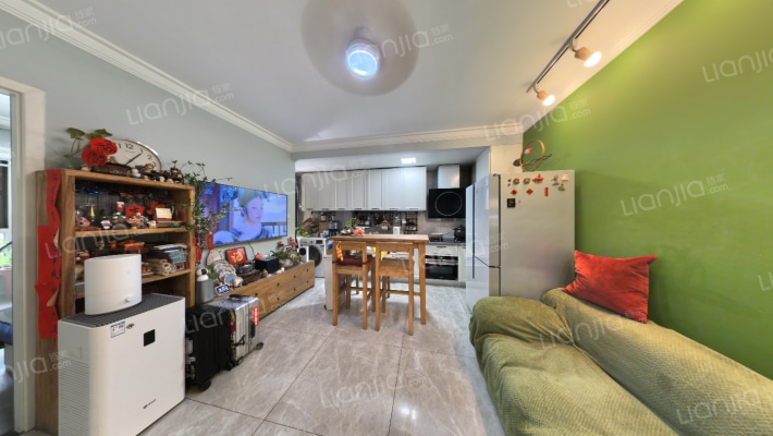 世华泊郡二手房实景图