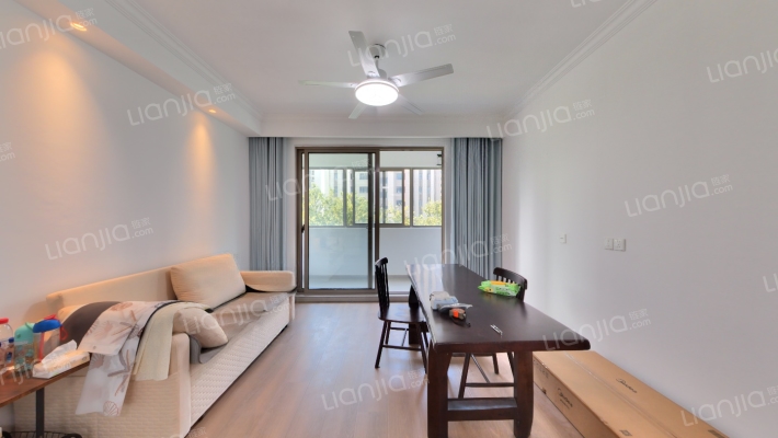 樾丽云庭二手房实景图