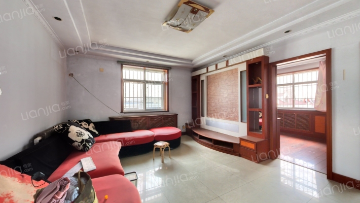 红旗小区二手房实景图