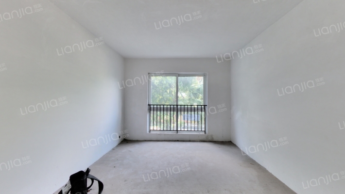 山语中二手房实景图