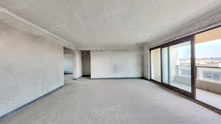 绿地听江左岸二手房实景图