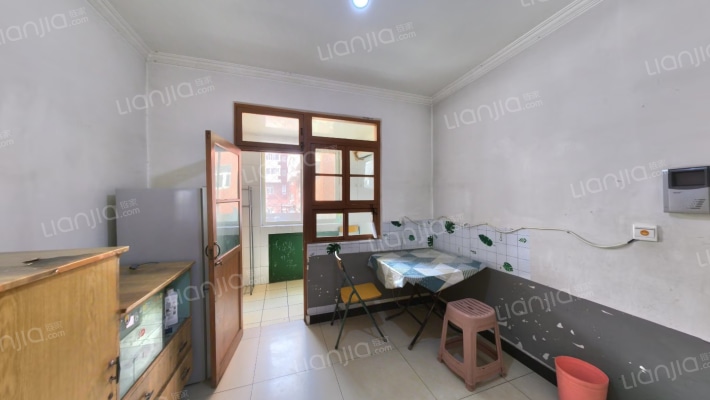 农垦学院家属楼二手房实景图