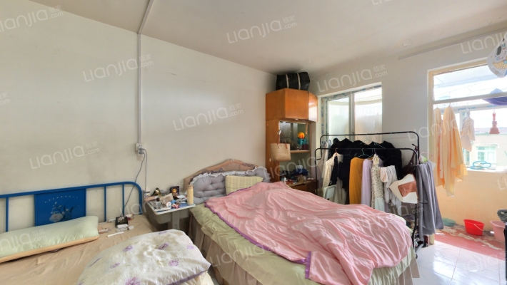 花园小区一区二手房实景图