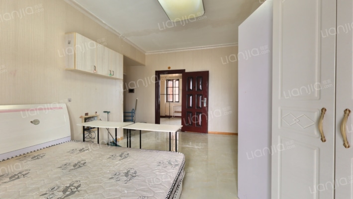 沙湖明珠二手房实景图