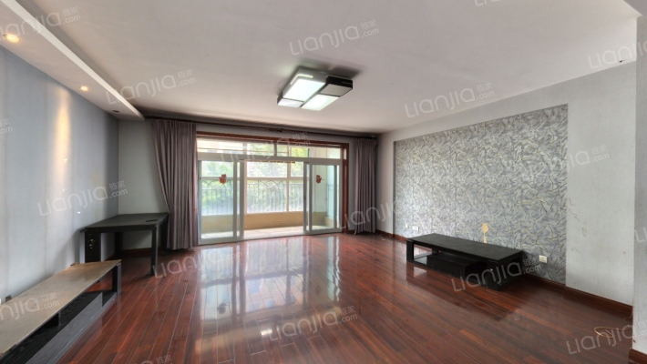 和谐小区二手房实景图