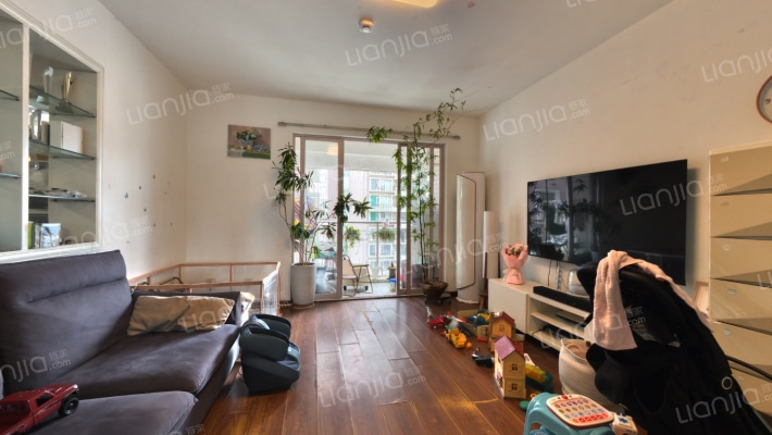 名家富居二手房实景图