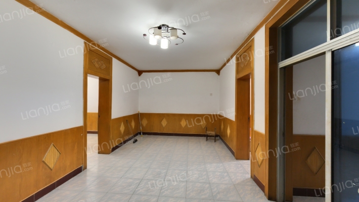 中通二局家属院二手房实景图