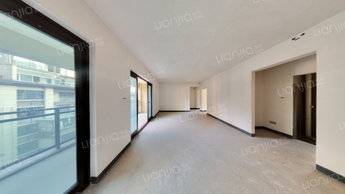 西永九号一组团二手房实景图