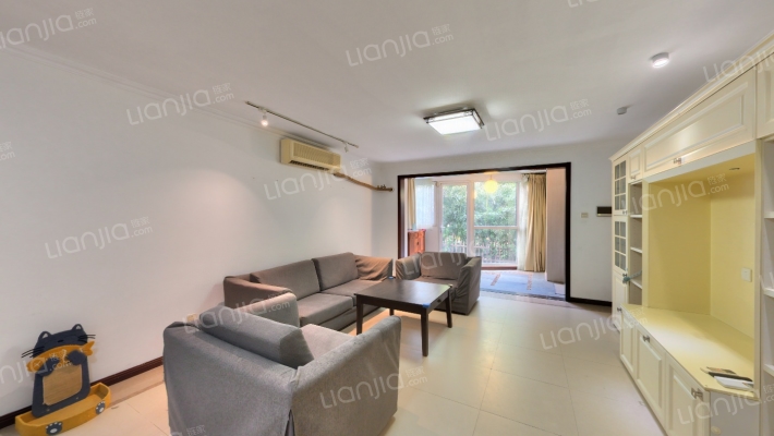 天之骄子二手房实景图