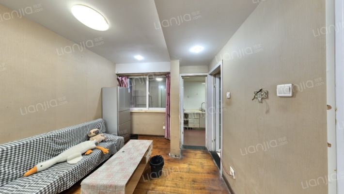 国贸酒店公寓二手房实景图