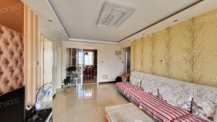 领雅苑二手房实景图