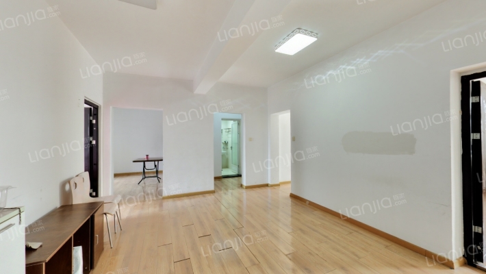 江夏区林业局小区二手房实景图