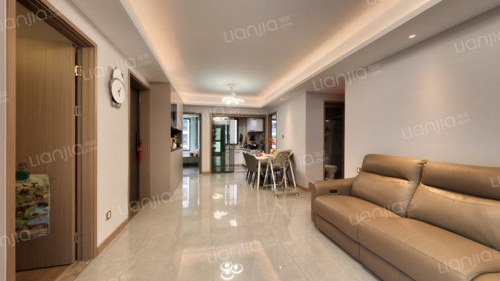 悦四季华庭二手房实景图