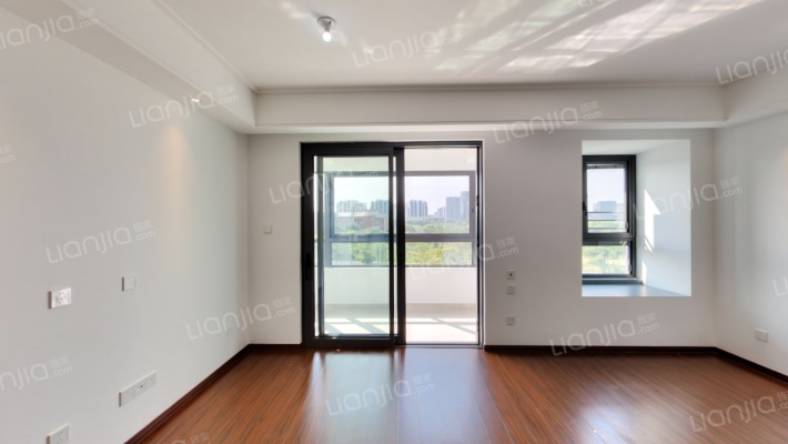 大华紫樾府二手房实景图