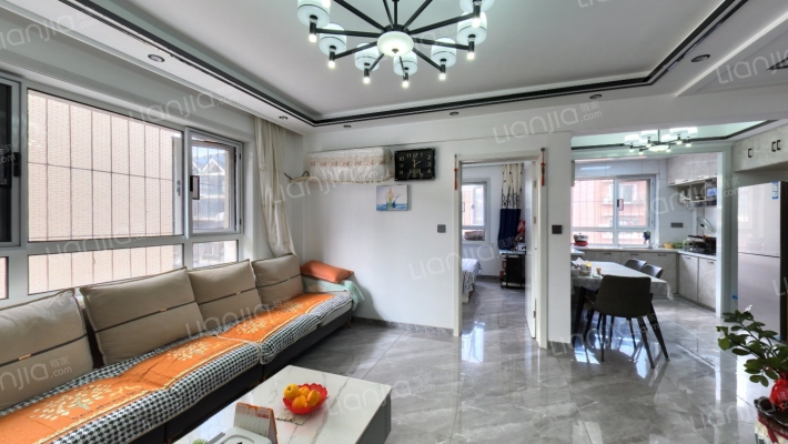 西环街三段二手房实景图