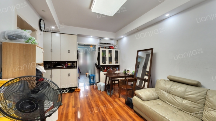 高雄路99/101/103号二手房实景图