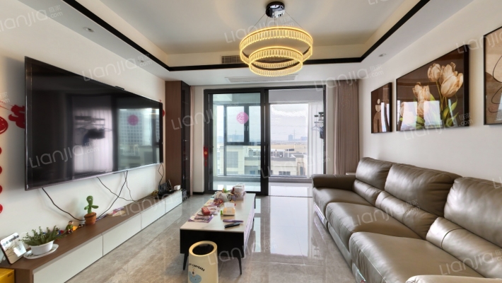 悦年华花园二手房实景图