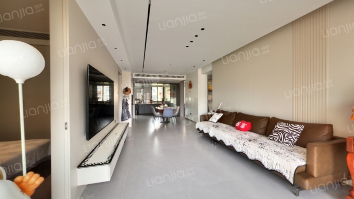 悦四季华庭二手房实景图