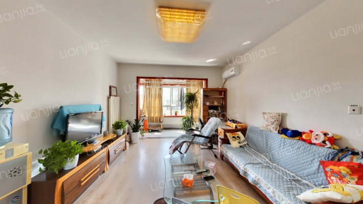 绿地香榭丽公馆二手房实景图