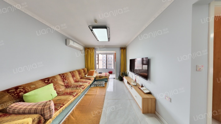 万科美景橙果二手房实景图