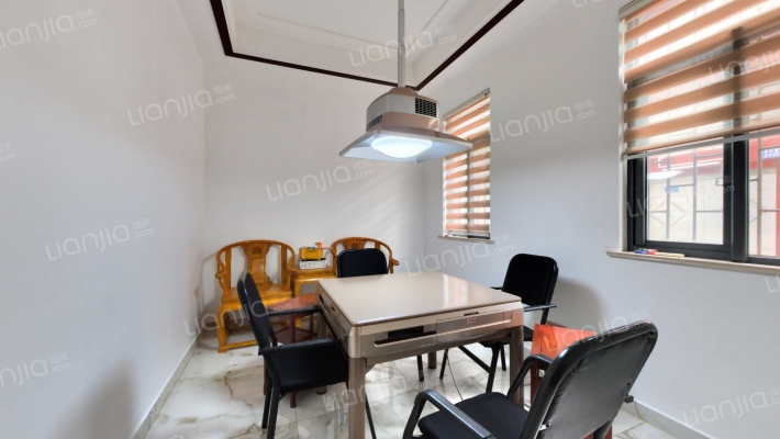 泾苑东路二手房实景图