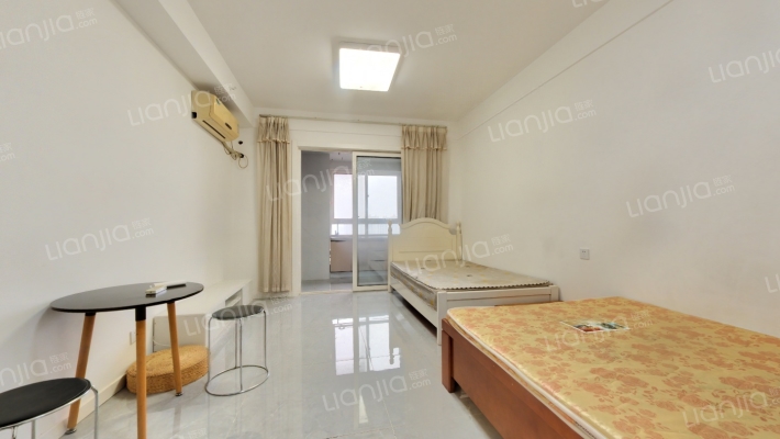 英发新苑二手房实景图