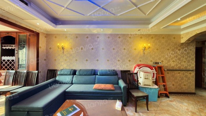 金融广场二手房实景图