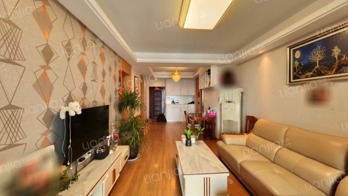 天下左岸春天二手房实景图