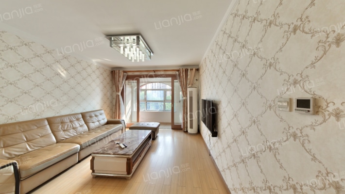 众美青城二手房实景图