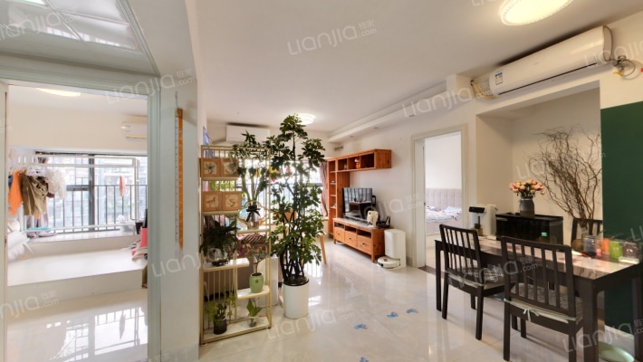 华盛西荟城4期二手房实景图