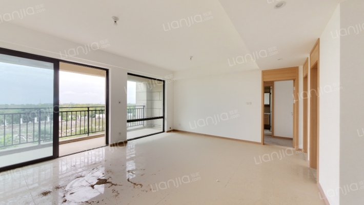 绿地国宝21城三期二手房实景图