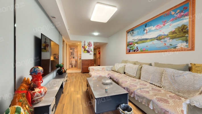 中国铁建万科翡翠国际西区二手房实景图