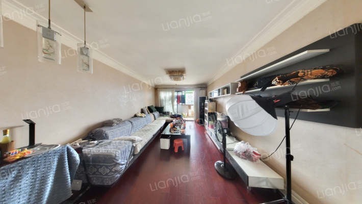 尚佳新苑二手房实景图