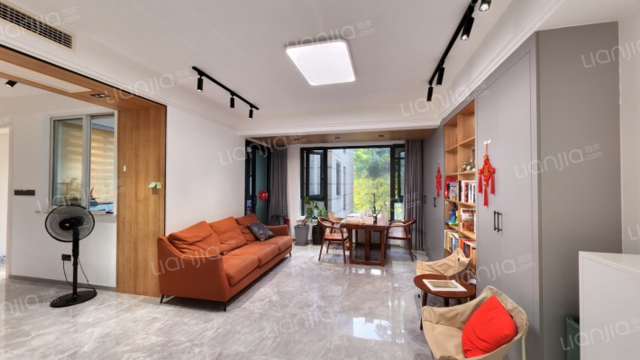 国奥村时光漫二手房实景图