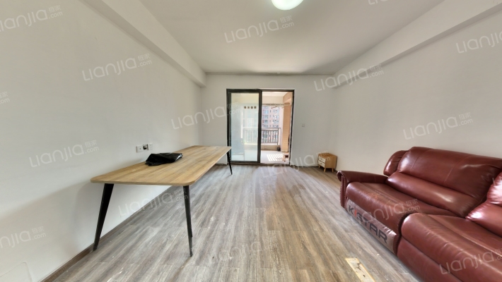 望湖花园二手房实景图