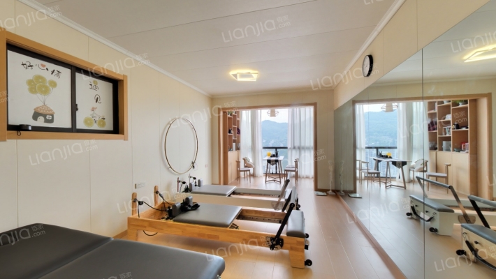 渝能国际二手房实景图