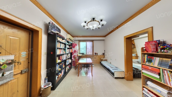 青年二巷1号院二手房实景图