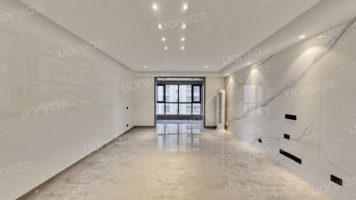 长和上尚郡二手房实景图