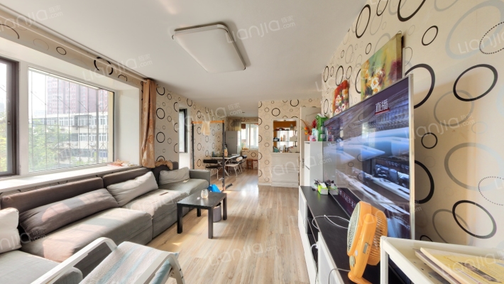 滨河庭苑二手房实景图