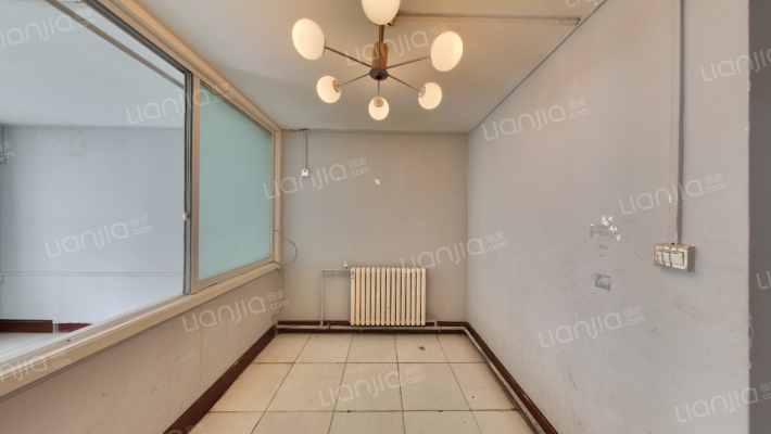 明湖小区东区五区二手房实景图