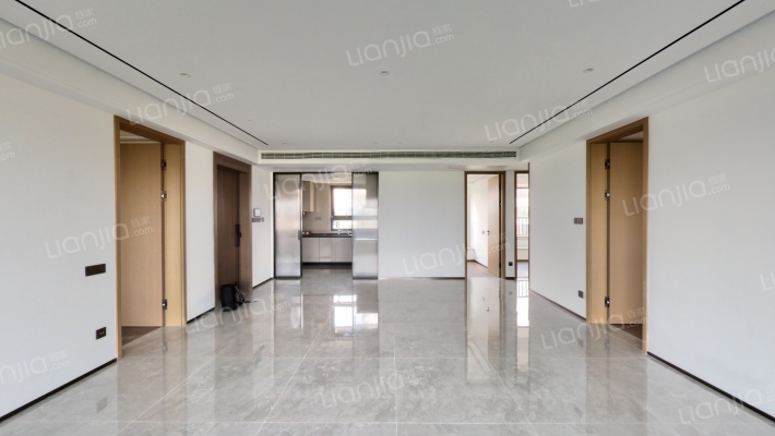 保利天汇二手房实景图