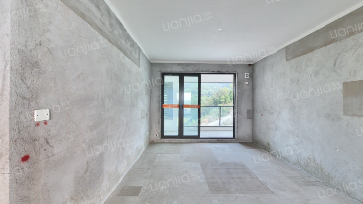 保利麓谷林语二手房实景图